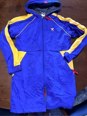 TYR Kids Blue and Yellow Hooded Swim Parka / size small